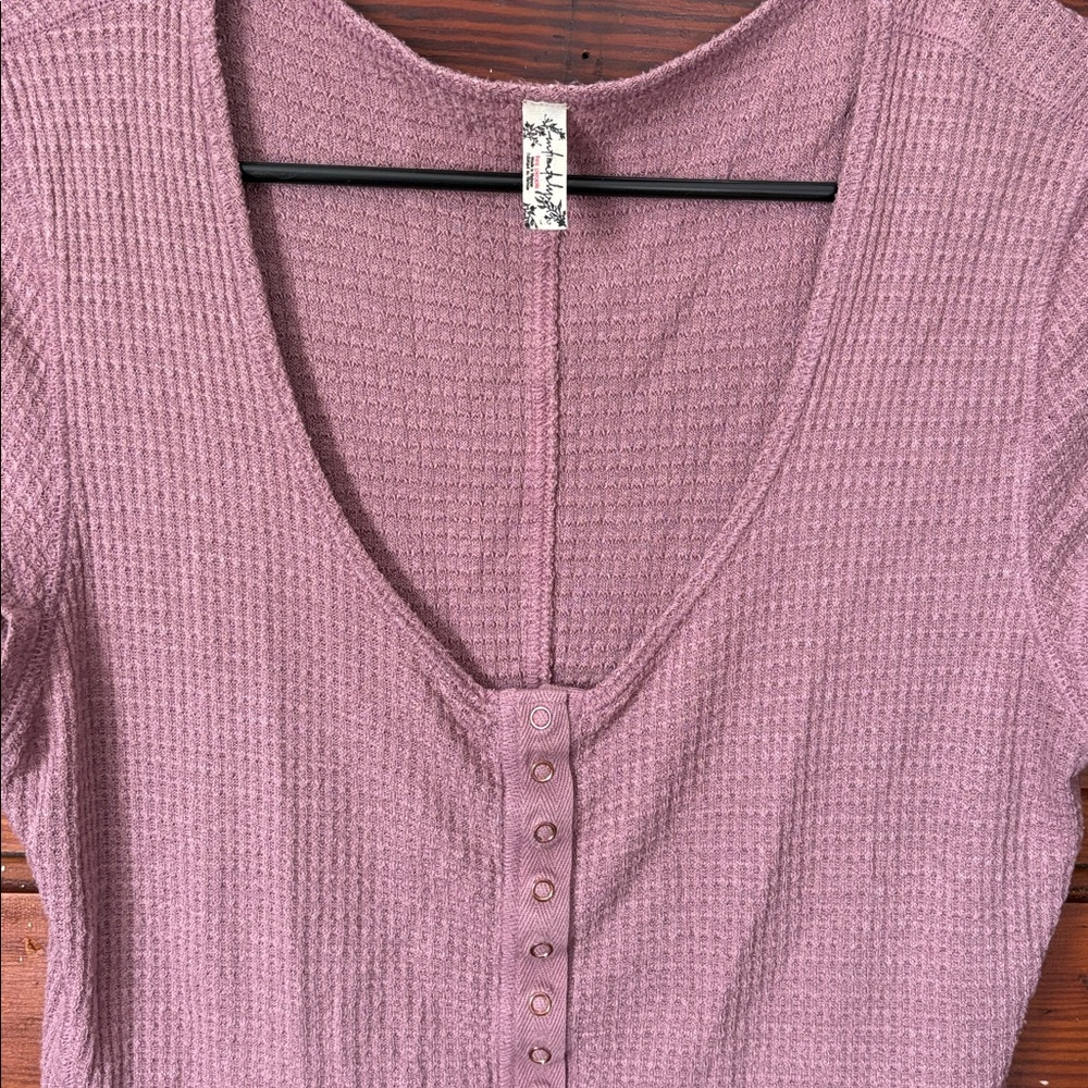 Intimately Free People Waffle Henley size Large - Picture 3 of 5